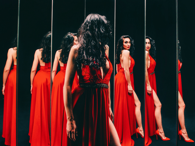 常に「綺麗でいなければいけない」と…（写真:iStock）