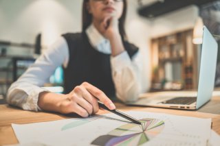 姓が変わることがデメリットになる仕事もある（写真:iStock）