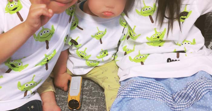 仲が良いときの3兄弟写真（写真:tumugi）