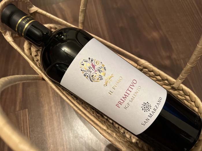 「San Marzano Il Pumo Primitivo」は一家に一本（笑）？／（写真:市野瀬瞳）