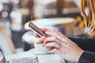 異性との出会いが求められている（写真:iStock）