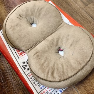 尻のおできは踊り子の職業病？穴開きクッションの世話になる