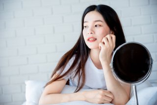 たるみ毛穴ってなに？悪化の原因と40代からはじめる改善ケア