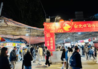 台湾人が目指す屋台!地元で愛される夜市『寧夏夜市』に潜入