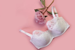 お気に入りの下着は大事にね♡（写真:iStock）