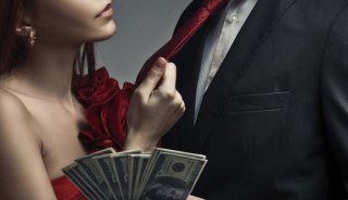 「金払ってるし、パパ活は浮気じゃない」夫のトンデモ主張に疲弊する女性