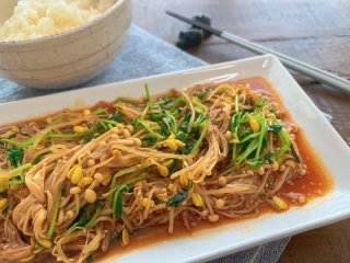 簡単作りおき。箸が止まらない! 節約3大食材で速攻ナムル