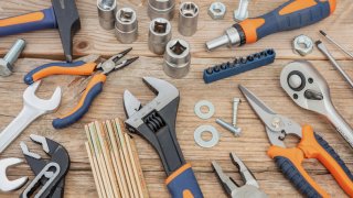 持っているツールも本格的（写真:iStock）