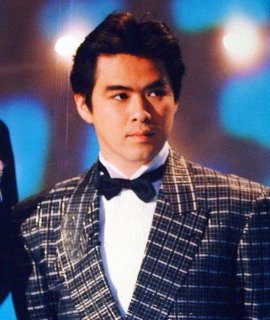 男闘呼組の3年前にデビューした少年隊のかっちゃん（C）日刊ゲンダイ