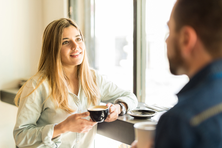 聞き上手は、モテ上手（写真:iStock）