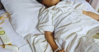 コロナ禍で対応分かれた子どもの「付き添い入院」、骨身に沁みたのは…