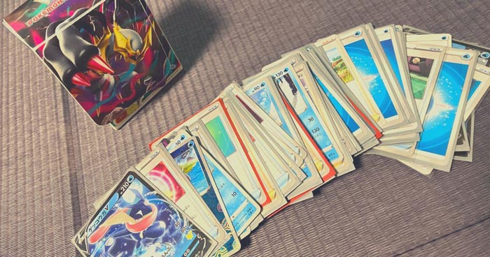 人気のカードゲームで子供同士のトラブル発生！（写真:tumugi）