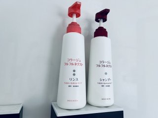 「すっきりさらさらタイプ」と「うるおいなめらかタイプ」があり、我が家は後者を愛用（C）コクハク