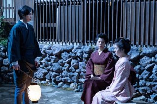 綾と竹雄のベストカップル誕生！遠巻きキスシーンに阿吽の狛犬