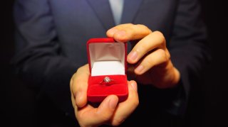 女性を不幸にするモラハラ男 結婚前にスルーしてはいけない3つの違和感
