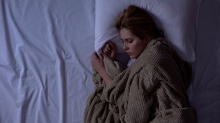 夫のレス宣言を甘く見ていた? 新婚4カ月で“夜ナシ”に愕然とする33歳女