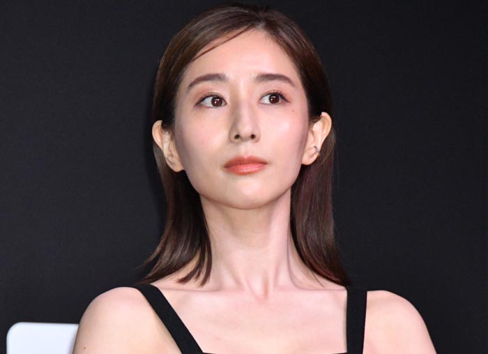 磨き上げている（C）日刊ゲンダイ