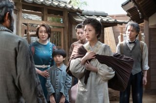 さすが！寿恵子の娘・千鶴（本田望結）は最先端をいくモダンガール