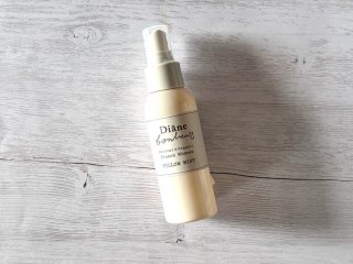 「ダイアンボヌール おやすみピローミスト フレンチミモザの香り 」（1540円）（C）コクハク