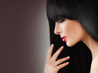 黒髪が似合う人は永遠の憧れ…自分はムリ？しっくりこない時の処方箋