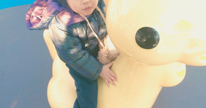 幼少期のまま、身体だけ成長してしまったのかな…（写真:tumugi）