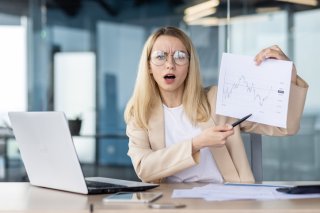 お局サマの圧がしんどい…心が折れる前に試したい撃退法5選