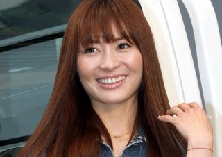新山千春アプリ婚に淡い期待…典型的なエサに釣られない40女の自己防衛