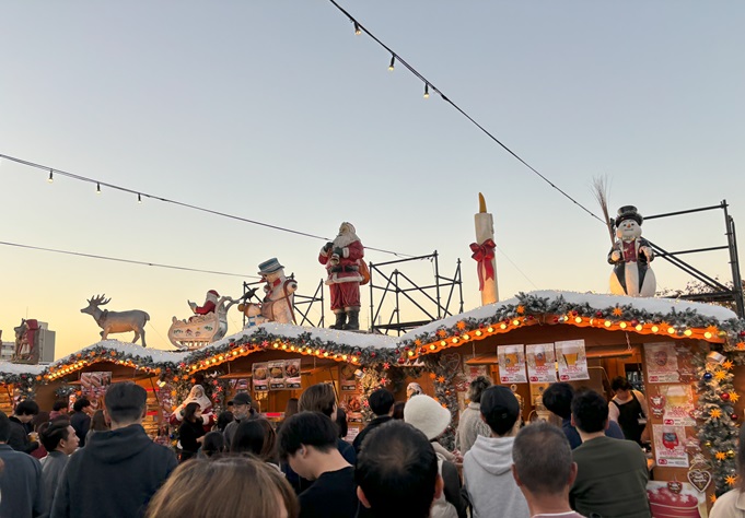 クリスマスマーケット2023（C）コクハク