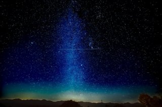 枕元にプレゼントがなくても…満天の星空に心奪われる特別な夜