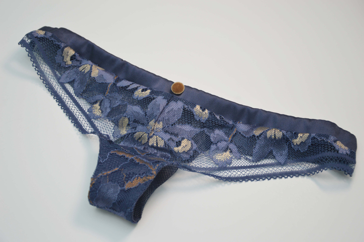 結構なTバックでした（写真:iStock）