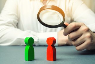 お金目的の女性がたくさん寄ってくる（写真:iStock）