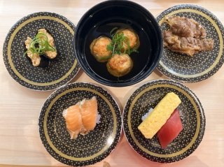全国4店舗のみ! はま寿司の激レア朝食、夢の1皿2種盛りにソーセージも