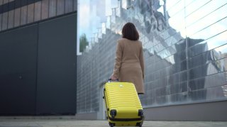 前妻も耐えられず逃げだした（写真:iStock）