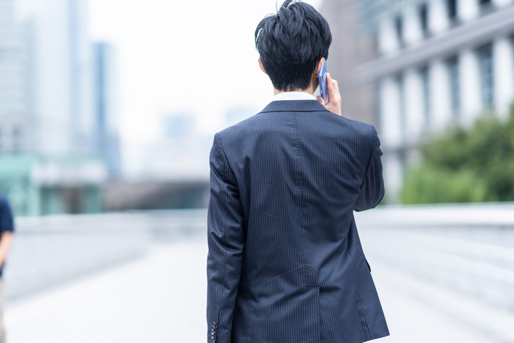 一緒に飯でも食べて帰ろう（写真:iStock）