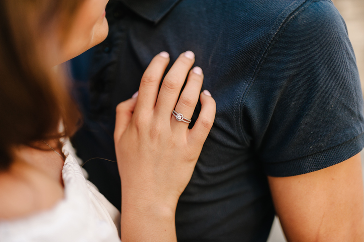 禁断の恋の始まり？（写真:iStock）