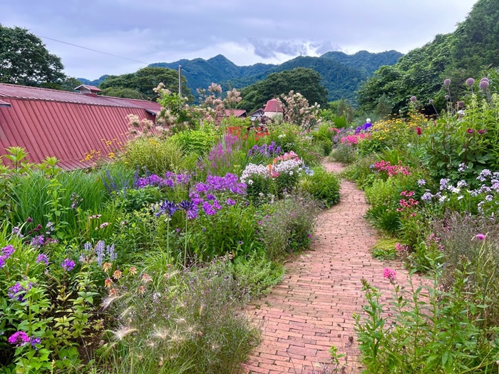 美しい…／無断転載禁止 （C）コクハク