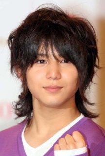 【写真特集】NYC boys時代の山田涼介、デコ出しカットも…