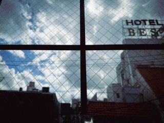 48歳人生初のラブホへ。セラピストは「ここからタメ口で話してもいい?」と言った。