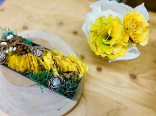 生きた化石のイチョウをかわいく楽しむ! 花屋が教えるイチョウの葉を使った簡単フラワーデザイン