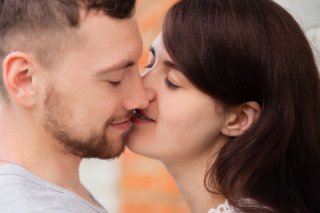 独身男性の「人妻好き」を鵜呑みにするのは危険すぎる? 隠された心理5つ
