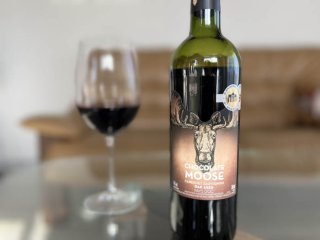 【KALDIのSALEで買い!】ワインと麻辣湯が好きすぎる女子アナ選、1000円チョイで買える神旨な1本