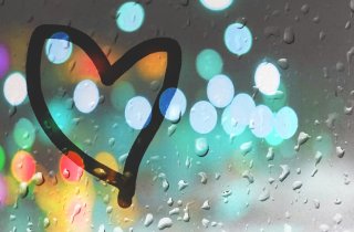 雨でドタキャンされても諦めない! 男心をくすぐる6つのモテテク