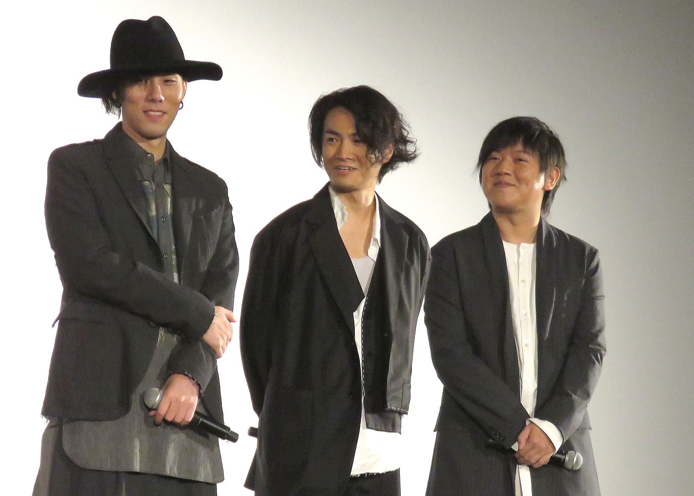 実は変わった有名曲も多いRADWIMPS（C）日刊ゲンダイ