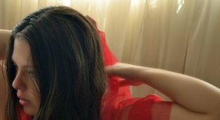 「寂しいアラフィフ女認定は嫌！」自分のブランディングに翻弄される47歳女性の見栄