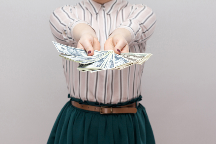 ATM扱いされてました…（写真:iStock）