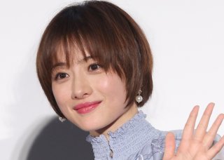 女性の「理想の顔」ランキングが発表。石原さとみや新垣結衣を抜いた第1位は、上品なイメージのあの女優!
