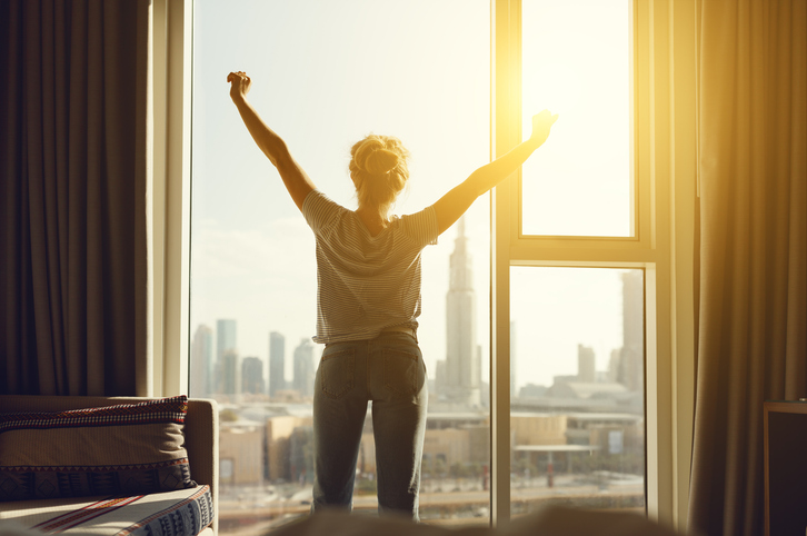 ストレッチでスッキリ（写真:iStock）