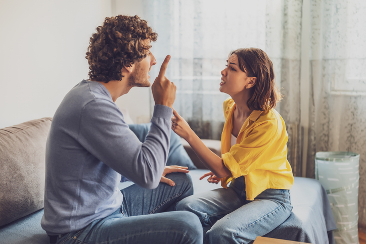 馬鹿馬鹿しくなってきた（写真:iStock）