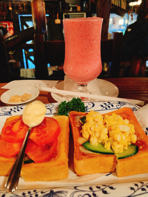 カメラロールの8割は食べ物。（写真:新井見枝香／無断転載禁止）