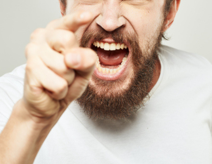 つい反論しちゃった（写真:iStock）